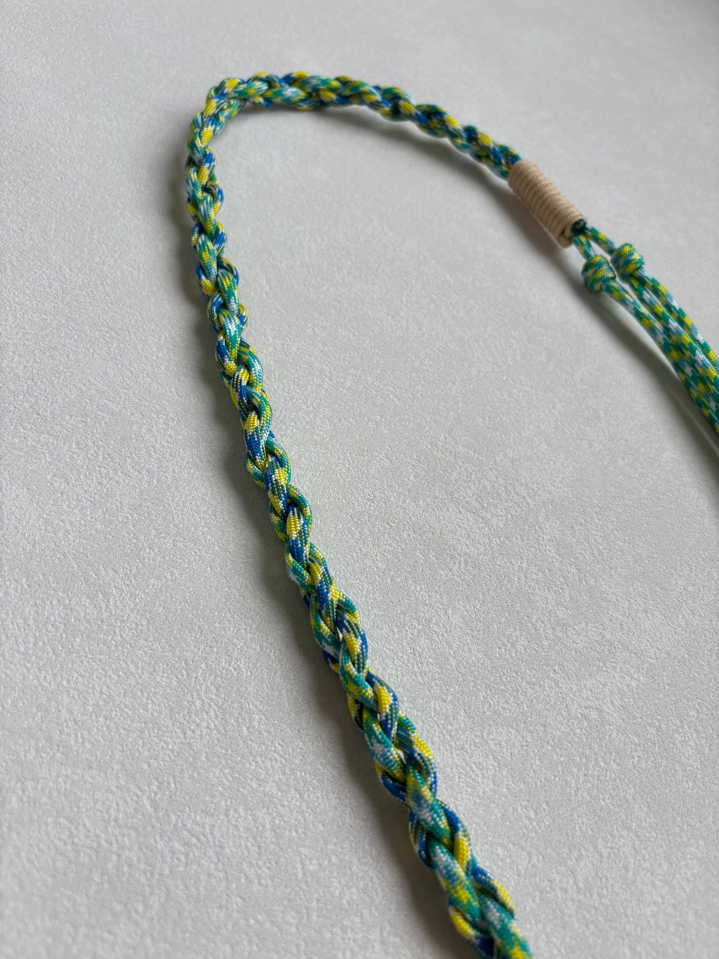 Two-color phone strap