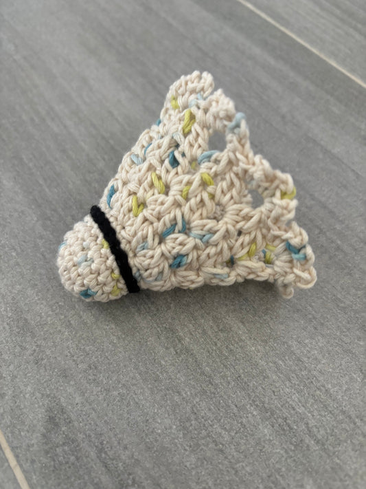 Crocheted badminton (mixed colors)